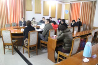 召開(kāi)了崇禮新城開(kāi)發(fā)建設分期投入討論會(huì )